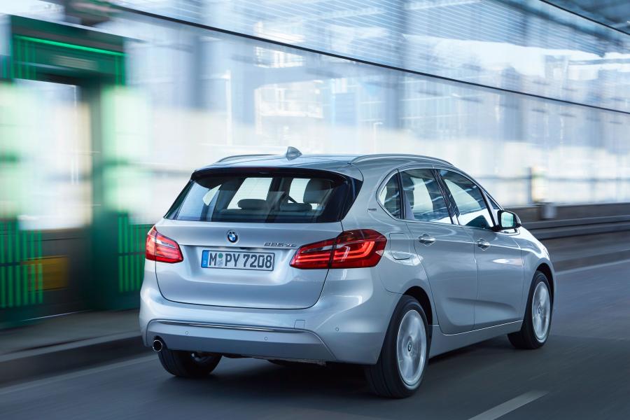  BMW 225xe Active Tourer (F45) 2016 года  (WW) (фото 33 из 50)